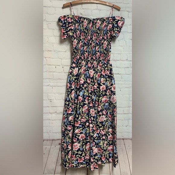 NEW Vintage Karin Stevens Black Floral Cottagecore Smocked Dress Size 4 - Picture 8 of 8